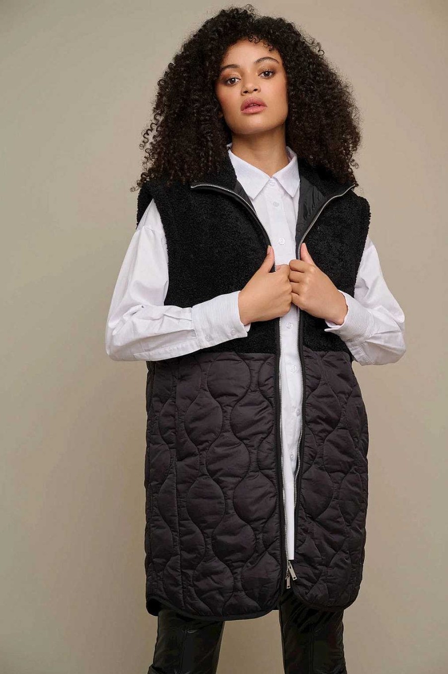 Apparel Rino&Pelle | Janne Waistcoat Black