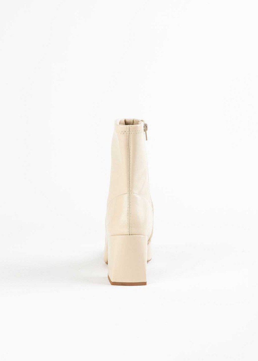 Shoes Silent D | Carina Square Toe Bootie Oatmeal